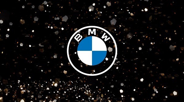 BMW Logo mit schwarzem Hintergrund und Glitzer